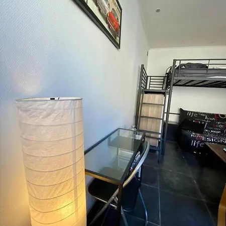 Apartment Le Nid Douillet Au Pied Des Remparts D'avignon *